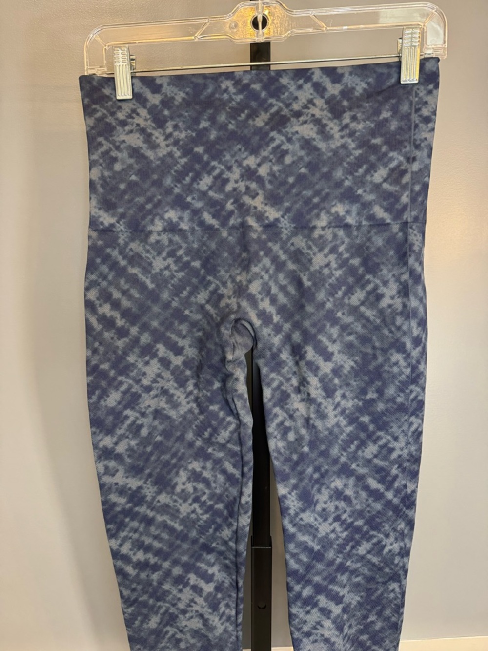 SPANX Look At Me Now Cropped Leggings Blue Tie Dye Seamless XL - Picture 7 of 9